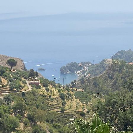 Mi 'Ffaciu E Mi Ricriu Casa Vacanze 卡斯泰尔莫拉 外观 照片