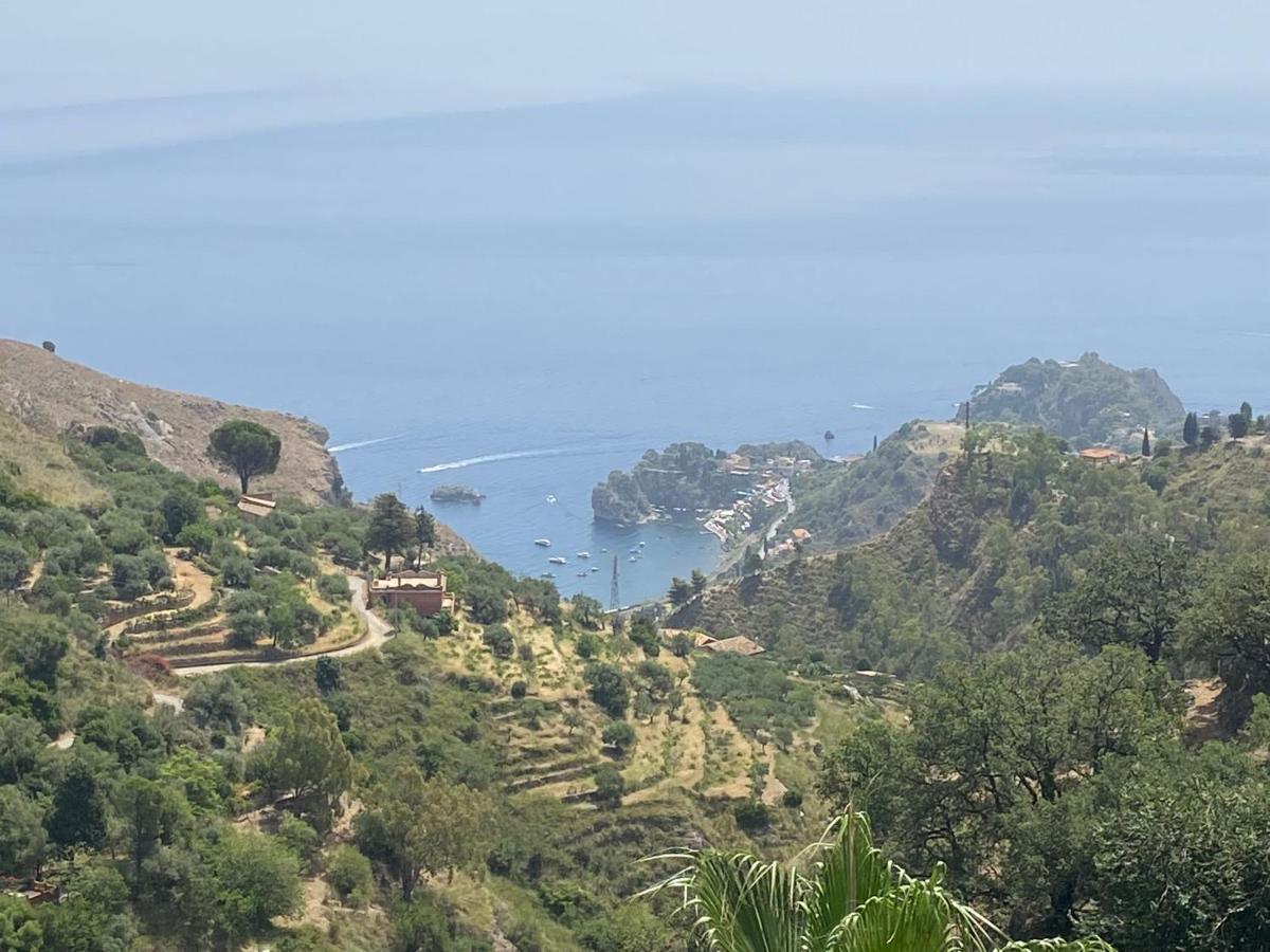 Mi 'Ffaciu E Mi Ricriu Casa Vacanze 卡斯泰尔莫拉 外观 照片