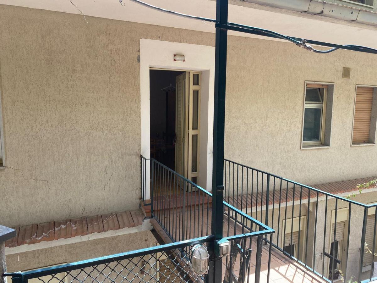 Mi 'Ffaciu E Mi Ricriu Casa Vacanze 卡斯泰尔莫拉 外观 照片